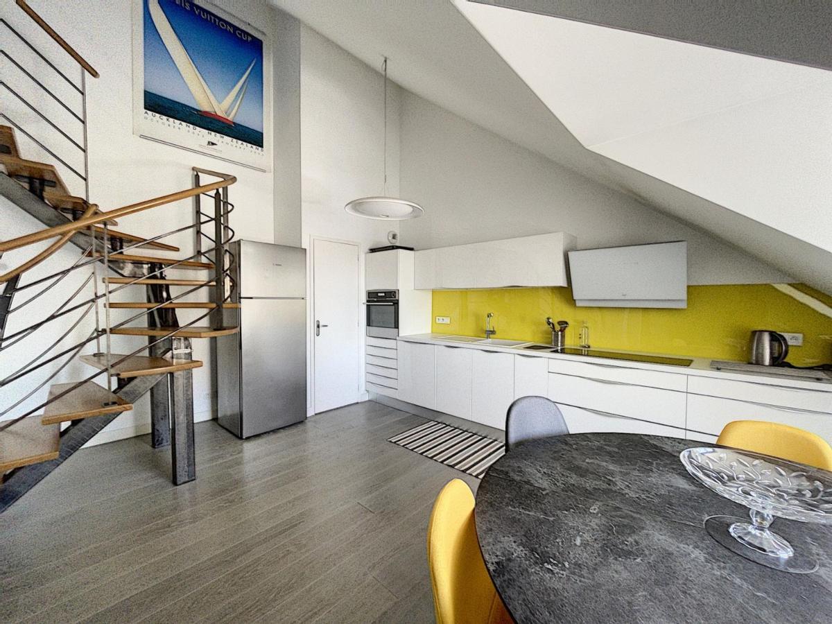 Duplex De Standing En Centre-Ville Avec Parking, Proche Port Et Plage - Fr-1-361-377 그랑빌 외부 사진